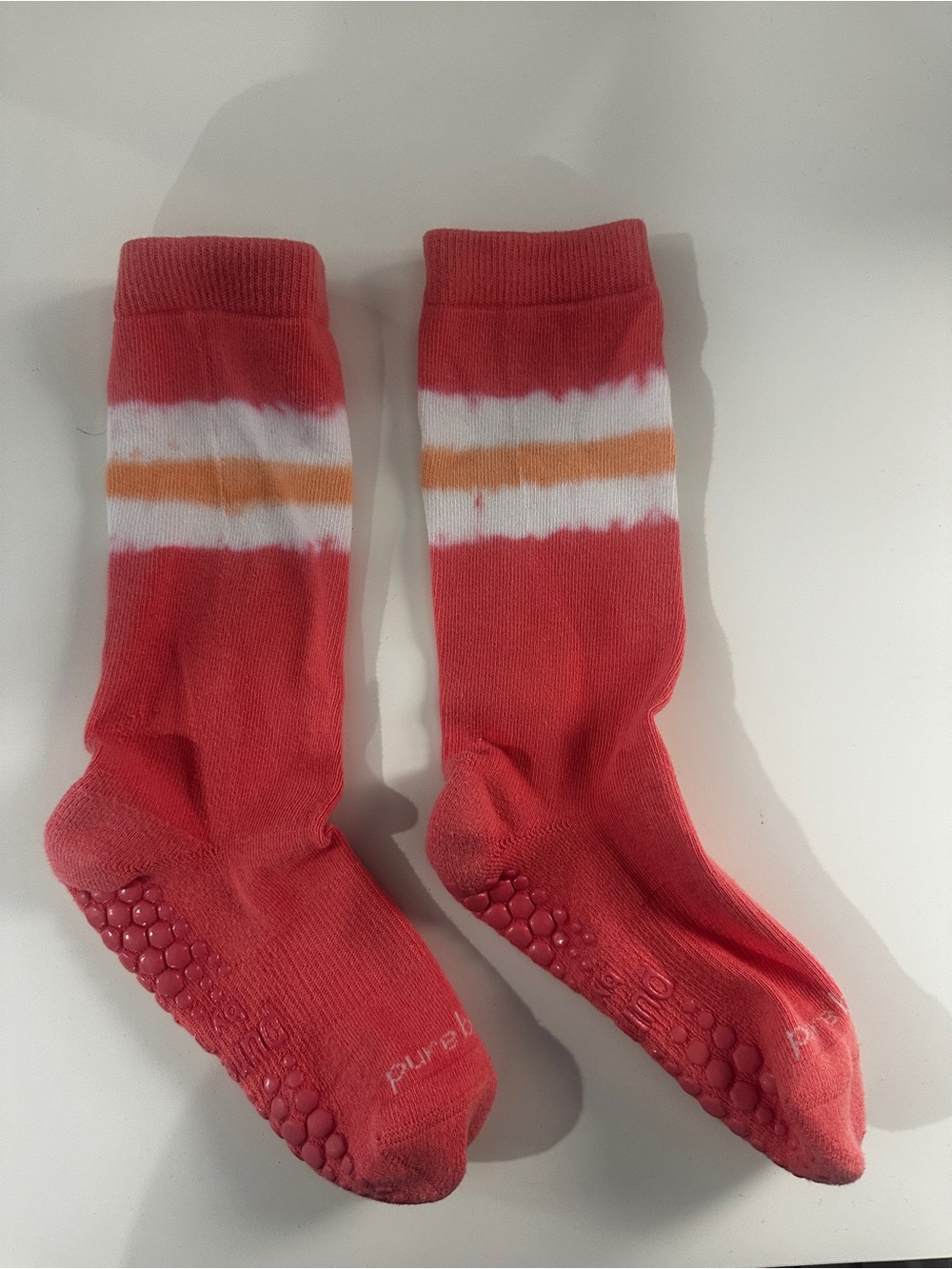Pure Barre by Tavi Kai Grip Socks Small Pink Tie Dye